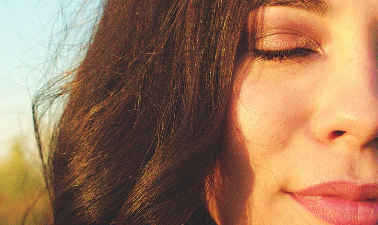 What Causes Dark Circles Under the Eyes? A Complete Guide